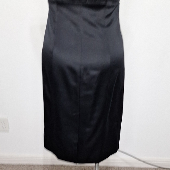 Banana Republic Black Quiet Luxury Minimalist Silk Blend Sheath Midi Dress Sz.12 - Picture 8 of 13